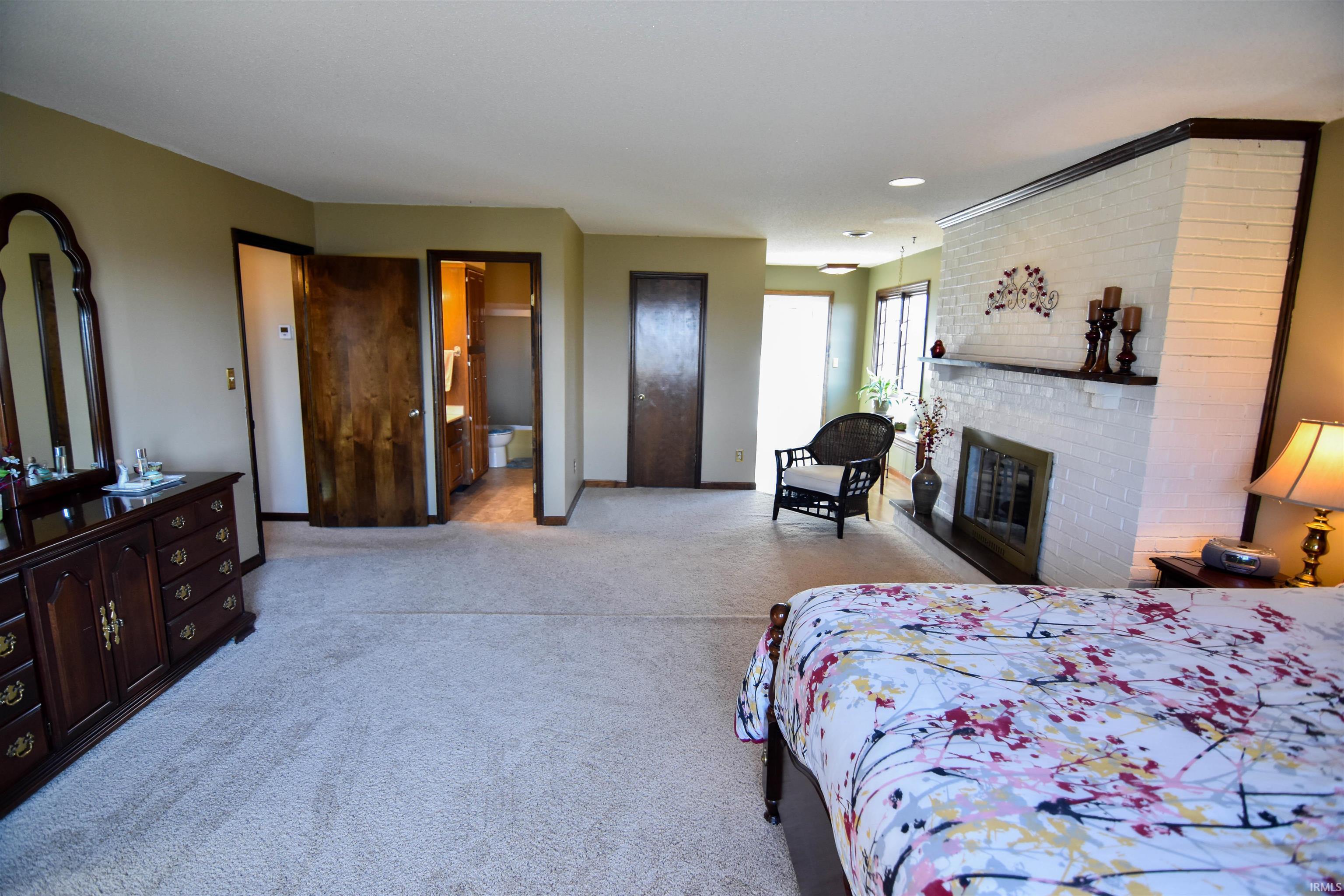 11088 Owensville Road Haubstadt, IN 47639 - Photo 15 of 36