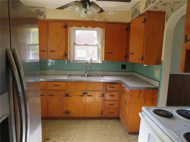 $65,100 | 5812 Meade Street, McKeesport, PA 15135