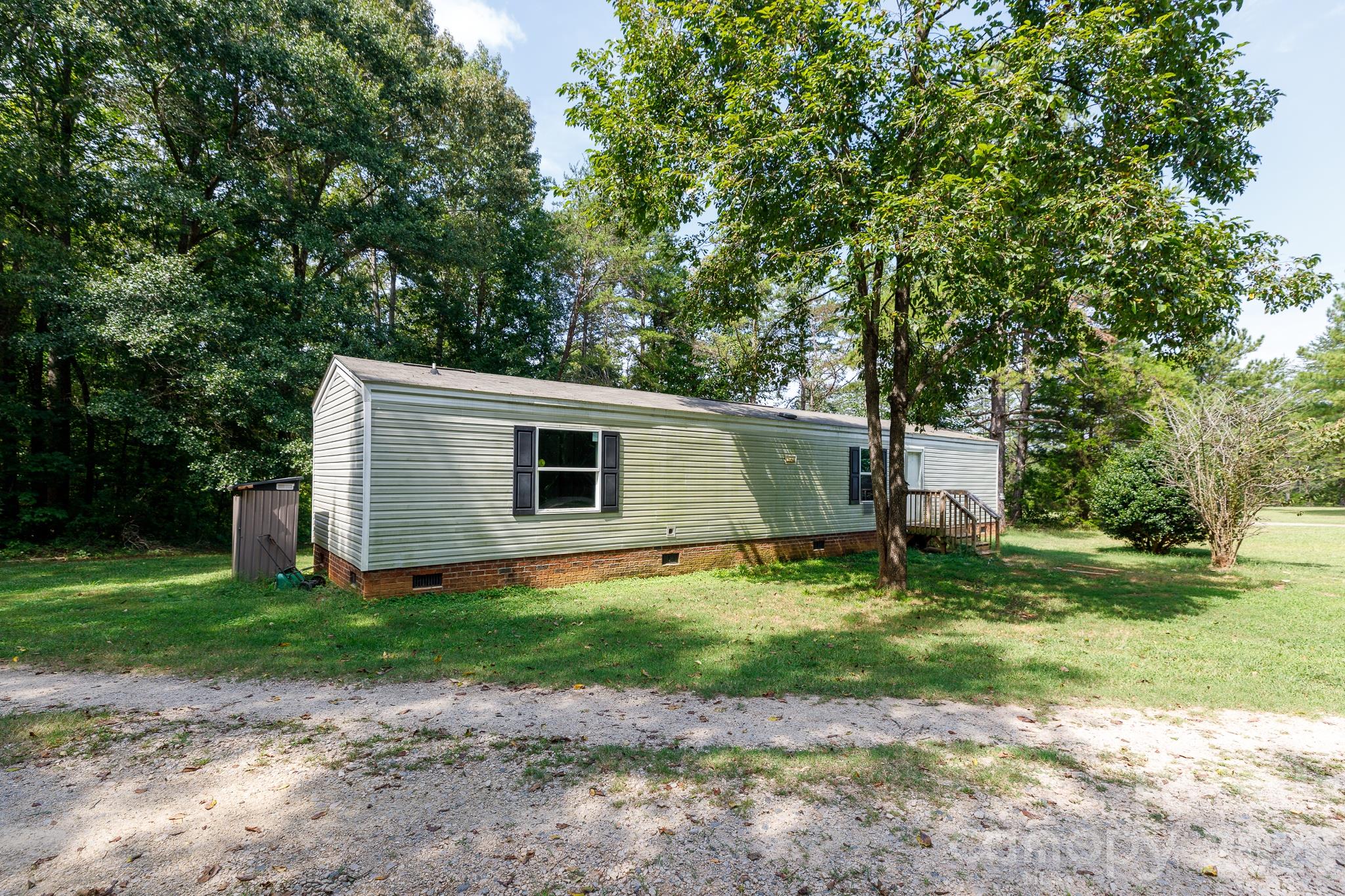3340 Clinzo Feemster Road Hickory Grove, SC 29717 - Photo 28 of 31 Gallery Image 28