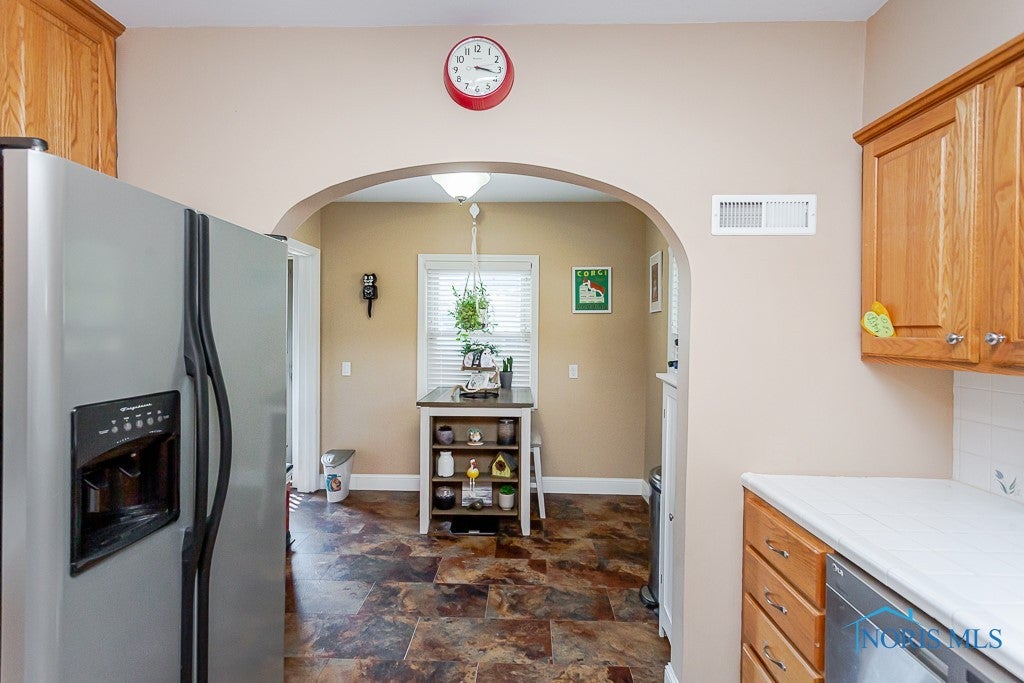 3847 Maxwell Road Toledo, OH 43613 - Photo 16 of 38 Gallery Image 16