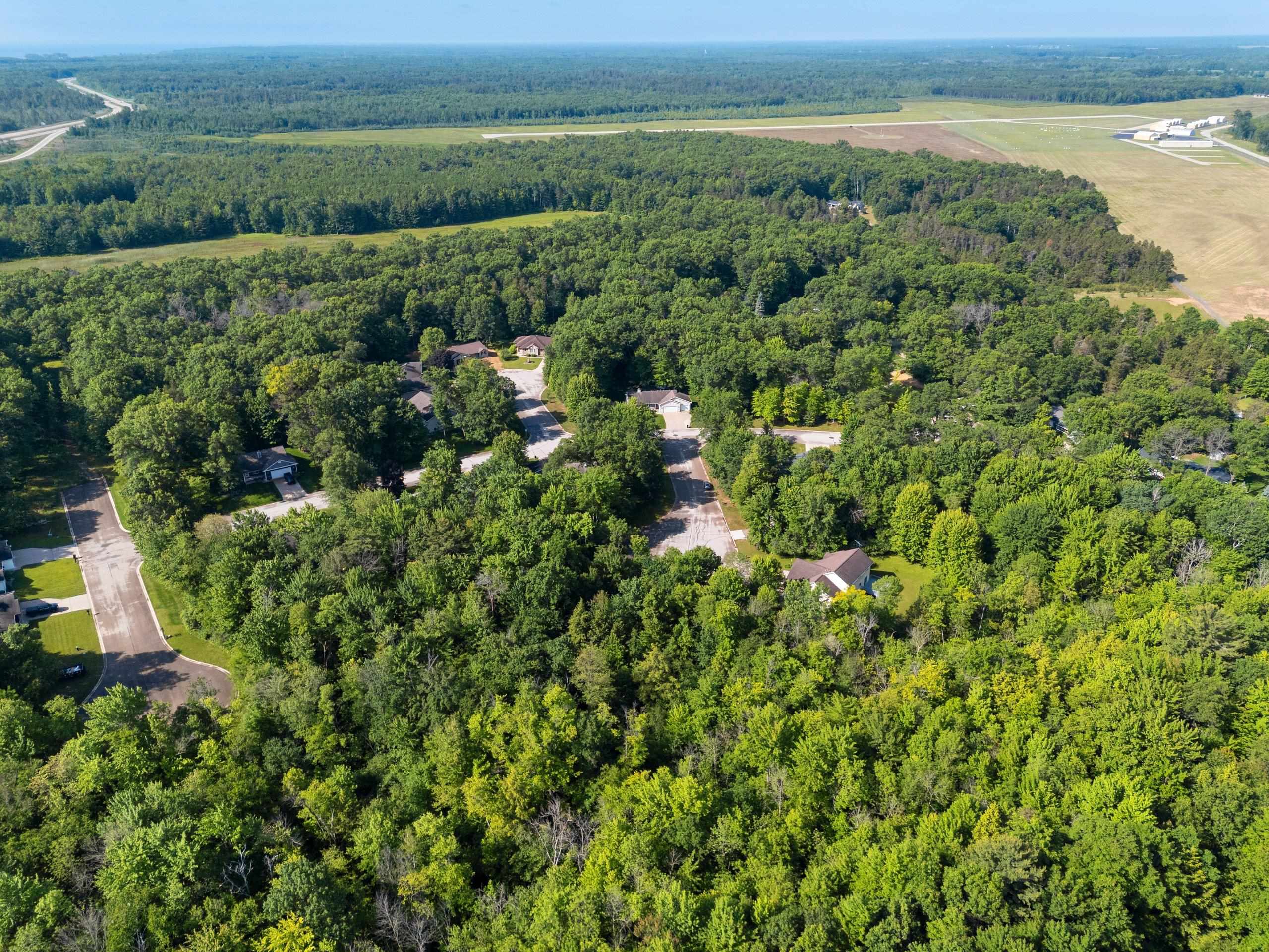 Fir Court, Unit 22 Oconto, WI 54153 - Photo 9 of 13