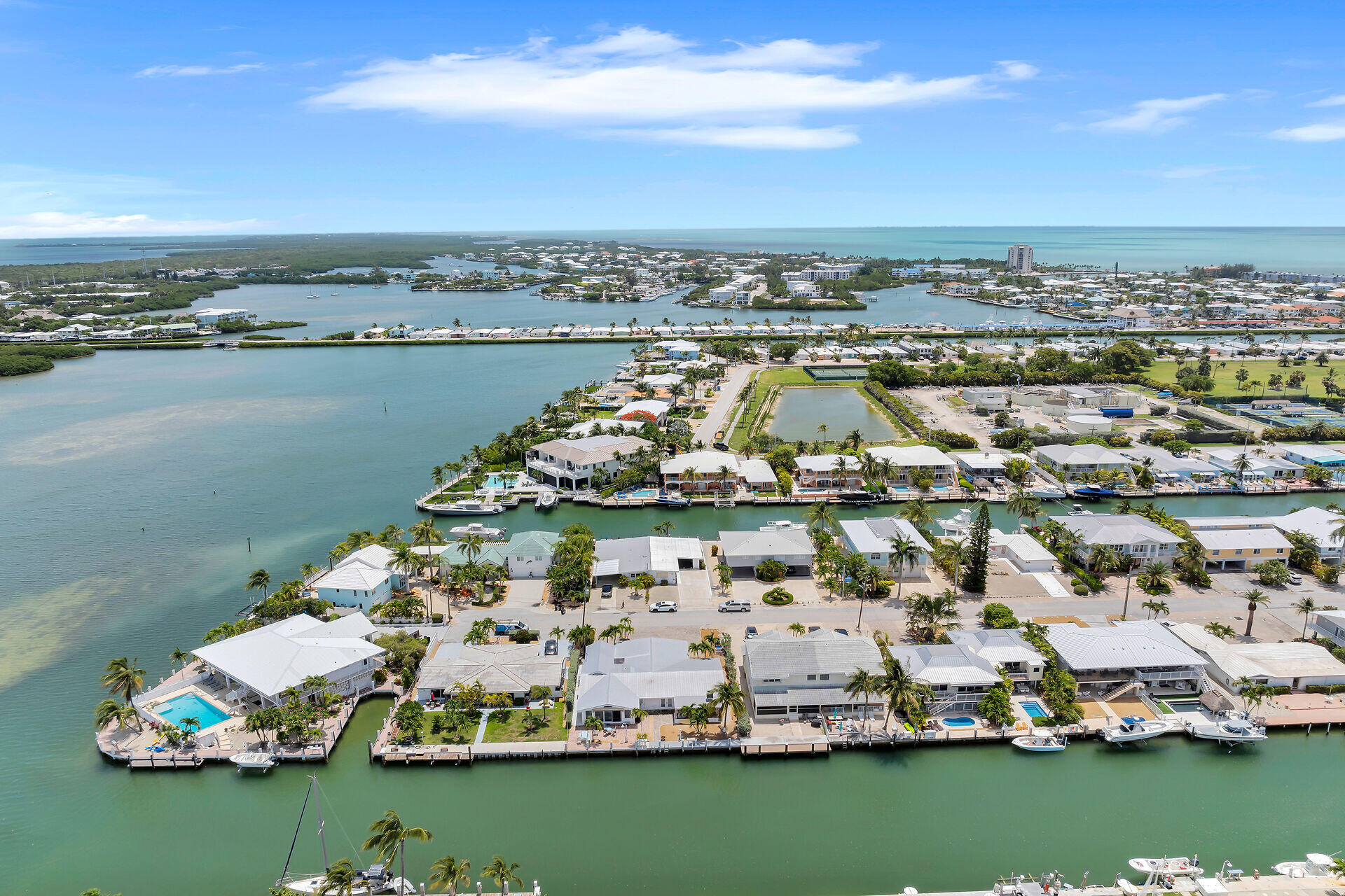 741 9th Street Key Colony Beach, FL 33051 - Photo 33 of 39 virtual-tour-363961-mls-high-res-image-3