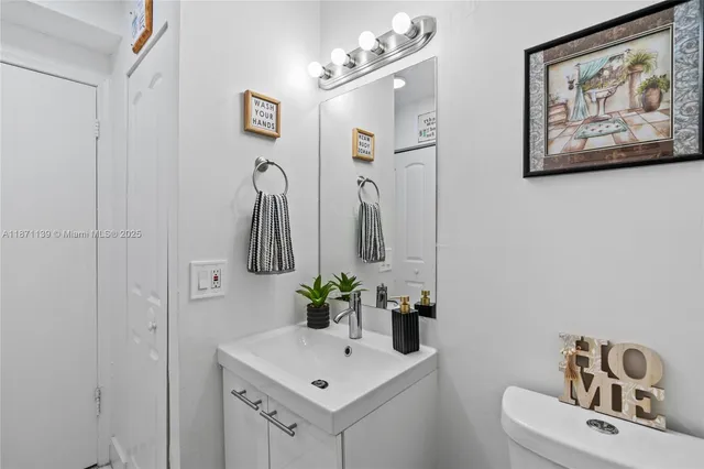 $369,900 | 13412 Southwest 62nd Street, Unit 103M, Miami, FL 33183