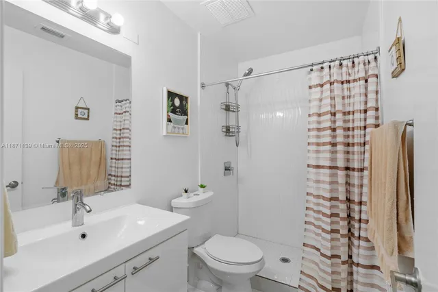 $369,900 | 13412 Southwest 62nd Street, Unit 103M, Miami, FL 33183