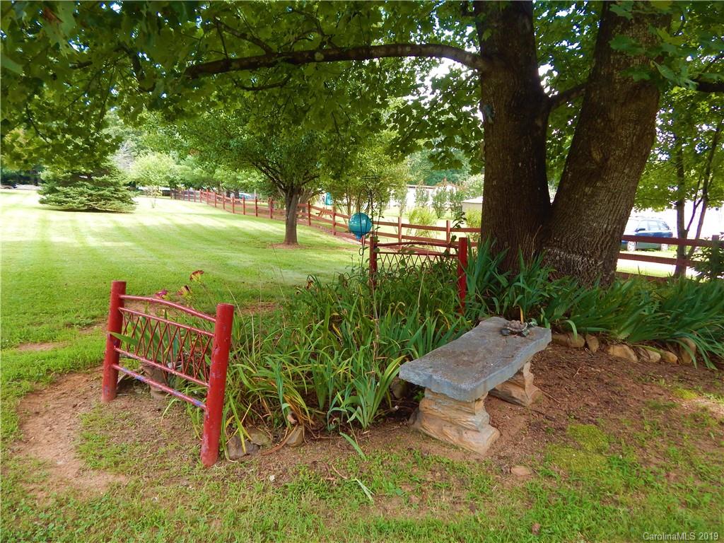 5079 Windy Woods Road Morganton, NC 28655 - Photo 20 of 40 Gallery Image 20