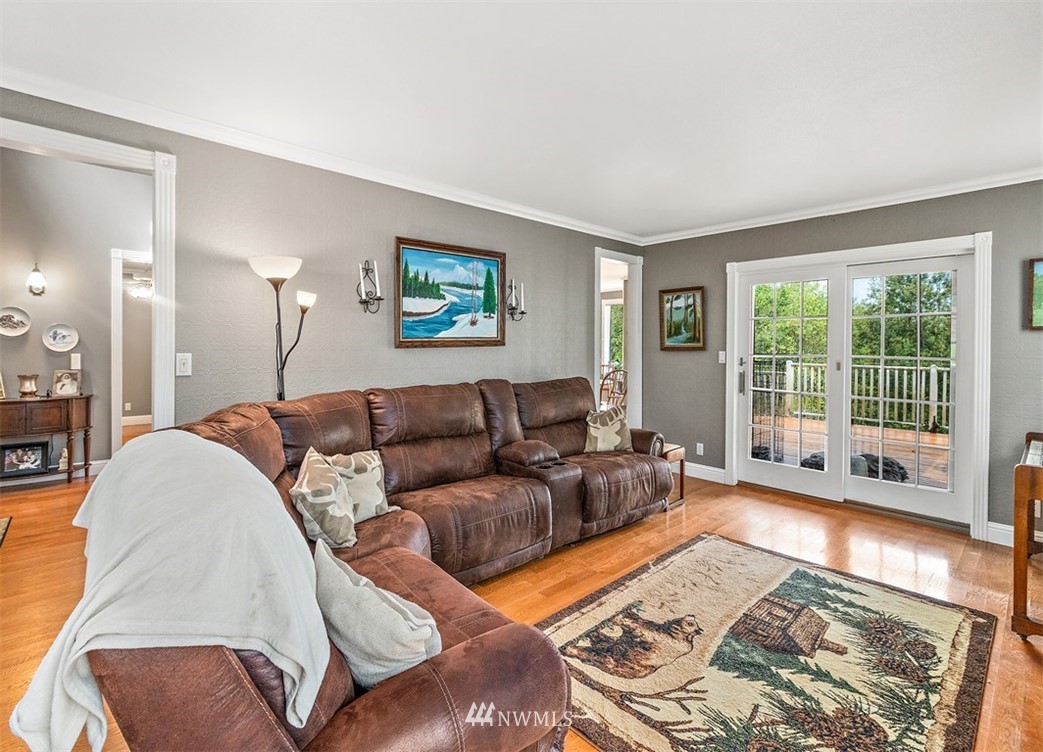 2422 Seminary Hill Road Centralia, WA 98531 - Photo 13 of 23 Gallery Image 13