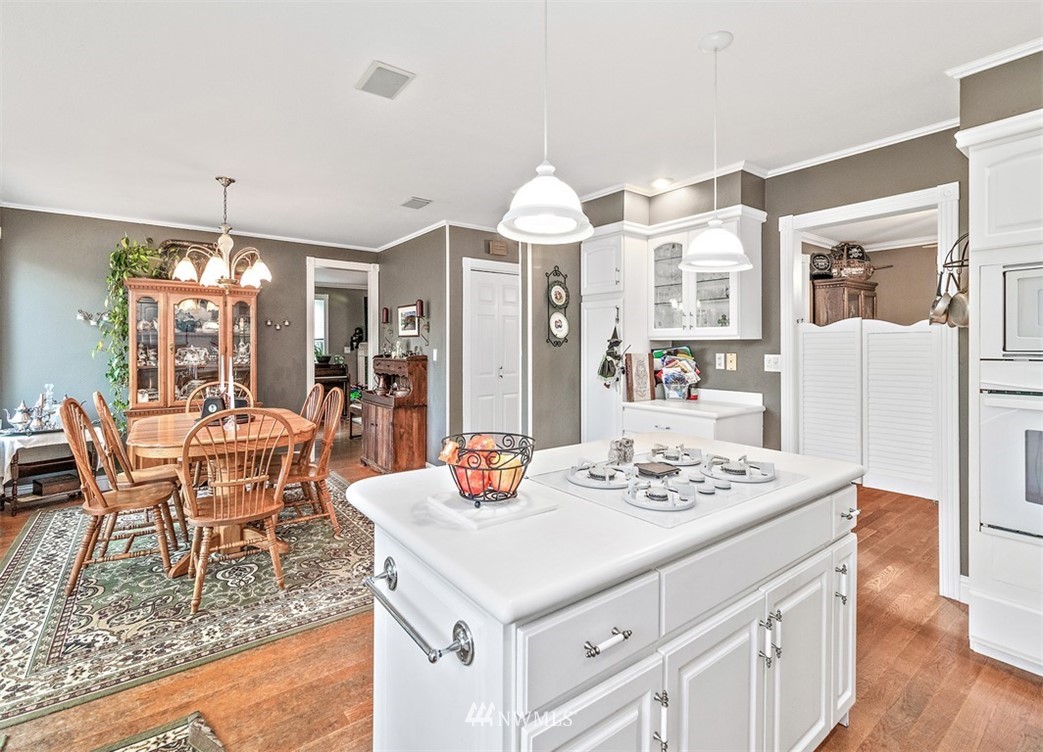 2422 Seminary Hill Road Centralia, WA 98531 - Photo 8 of 23 Gallery Image 8