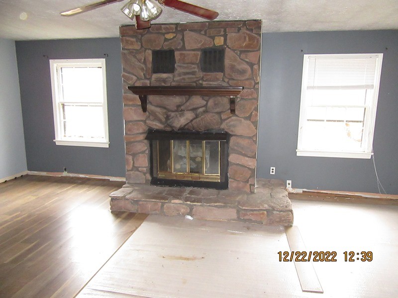 1967 Church Road Clarksville, TN 37040 - Photo 3 of 16 Gallery Image 3