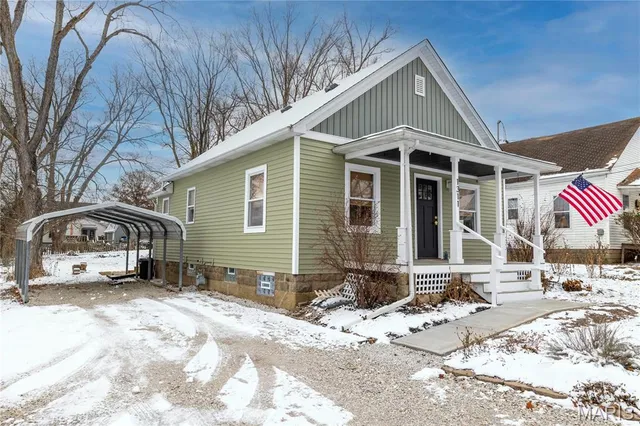 $142,500 | 1311 Center Street, Hillsboro, IL 62049