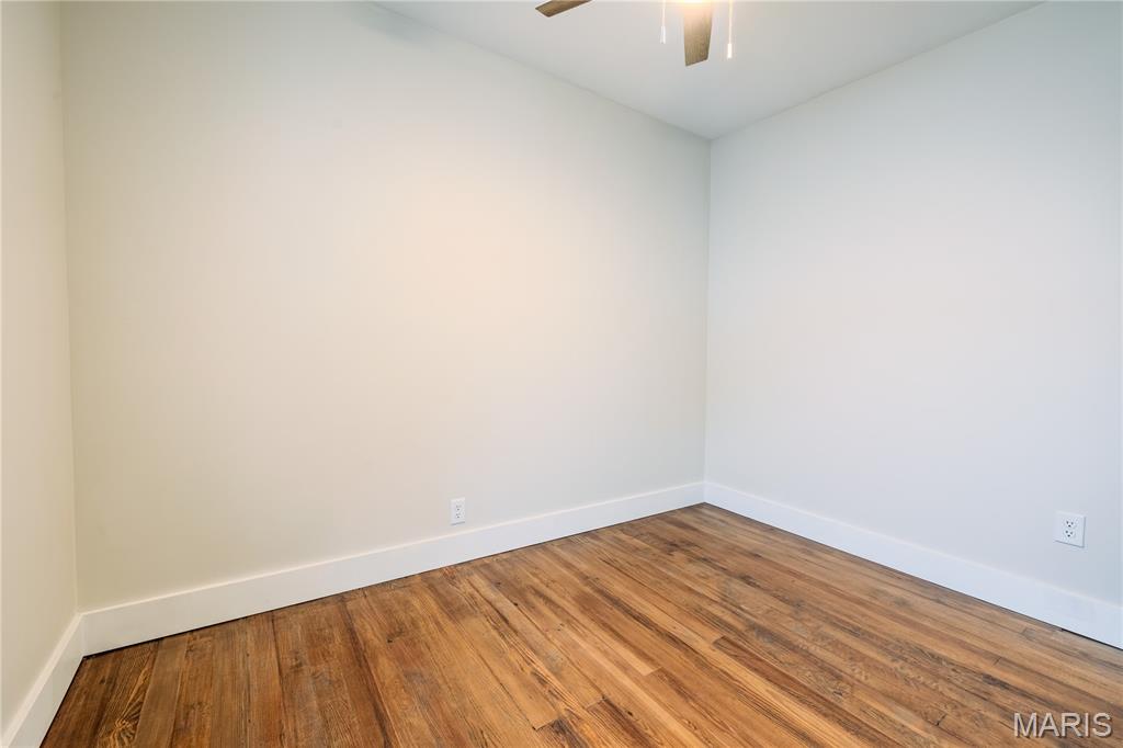 1311 Center Street Hillsboro, IL 62049 - Photo 23 of 44