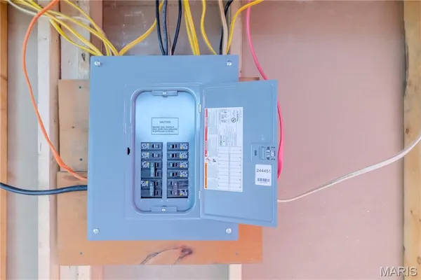 $132,700 | 1311 Center Street, Hillsboro, IL 62049