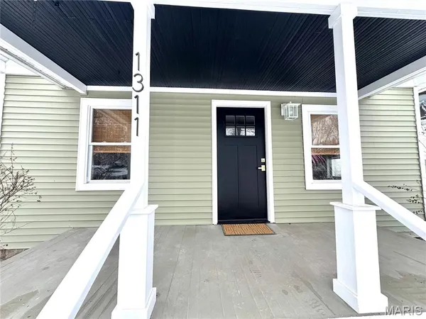 $132,700 | 1311 Center Street, Hillsboro, IL 62049