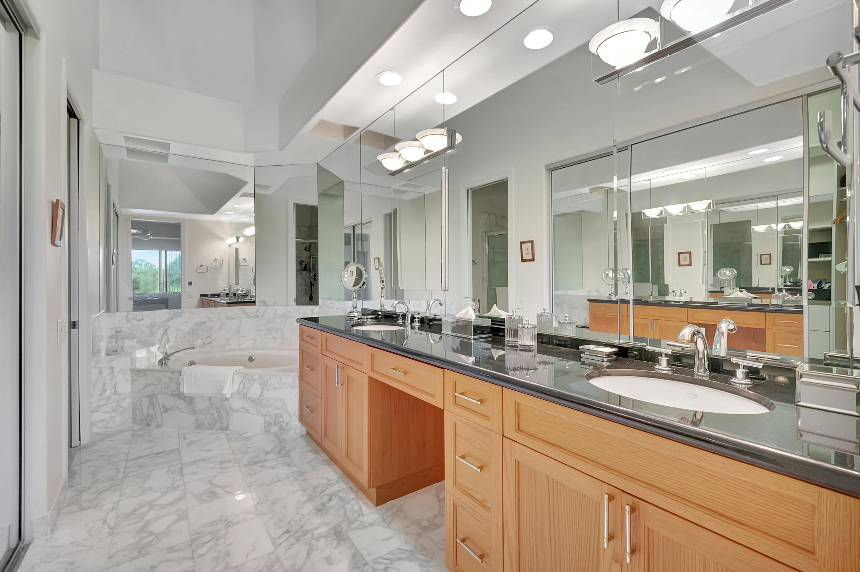 19885 Planters Boulevard, Unit B Boca Raton, FL 33434 - Photo 27 of 96 DSC_8823