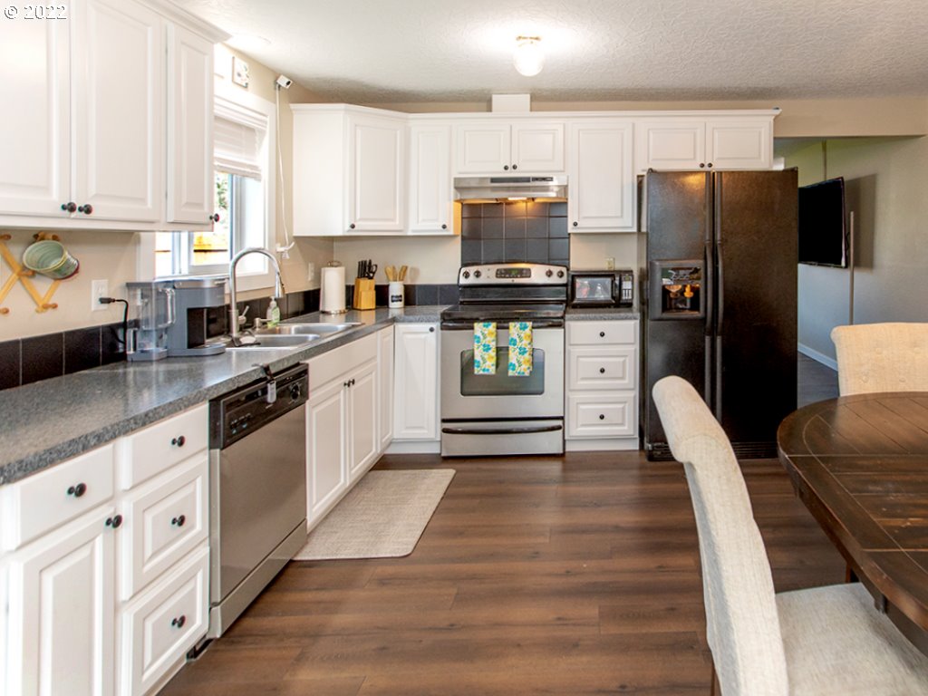 4481 Addy Loop Washougal, WA 98671 - Photo 8 of 24 Gallery Image 8