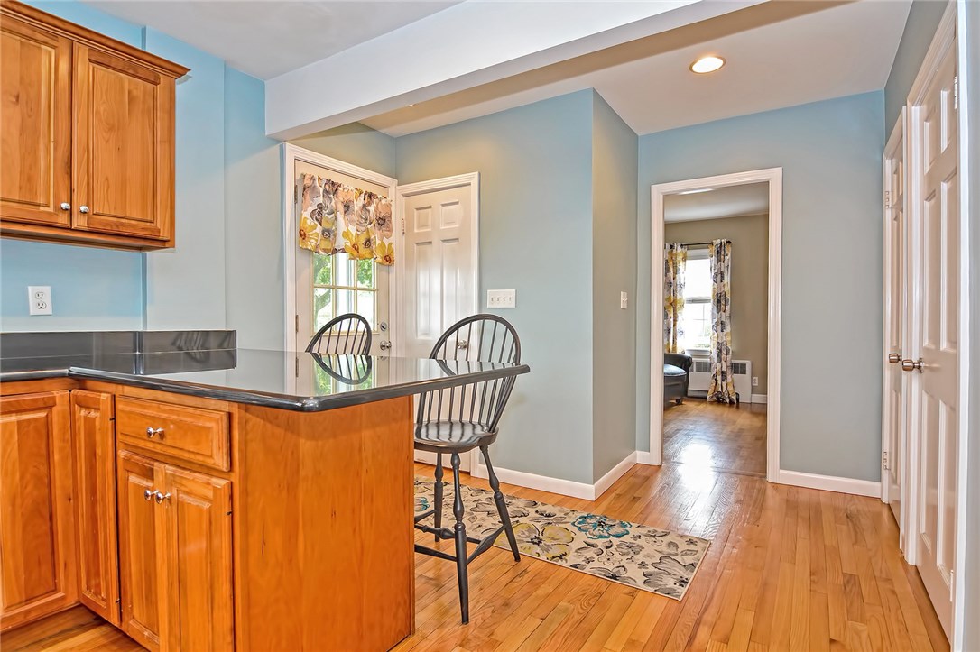117 Scarborough Road Pawtucket, RI 02861 - Photo 16 of 34 Gallery Image 16