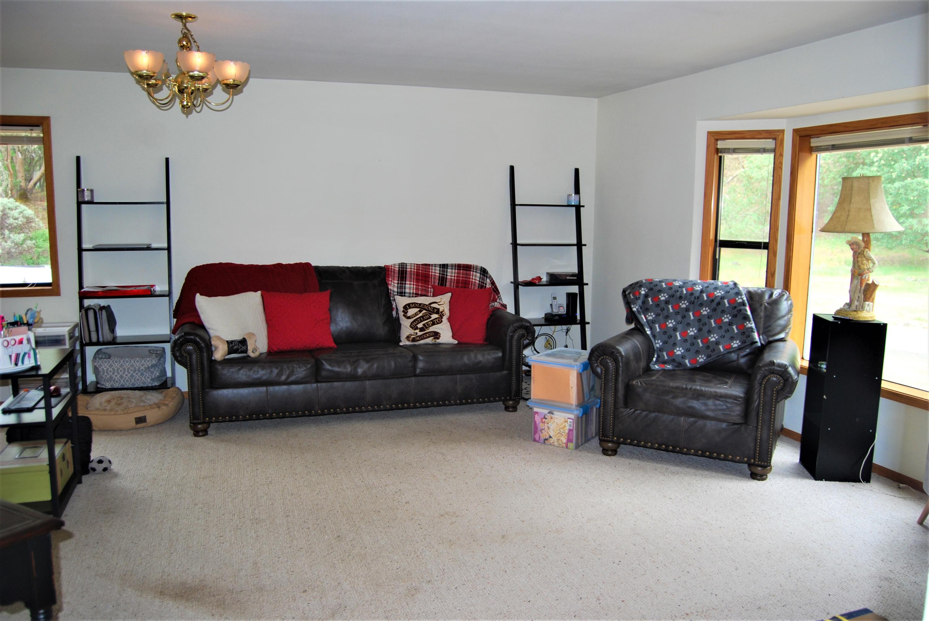5994 Upper Applegate Road Jacksonville, OR 97530 - Photo 5 of 21 6