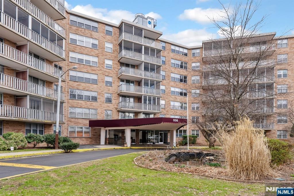 530 Valley Road, Unit C003L Montclair, NJ 07043 - Photo 25 of 25 a front view of a building