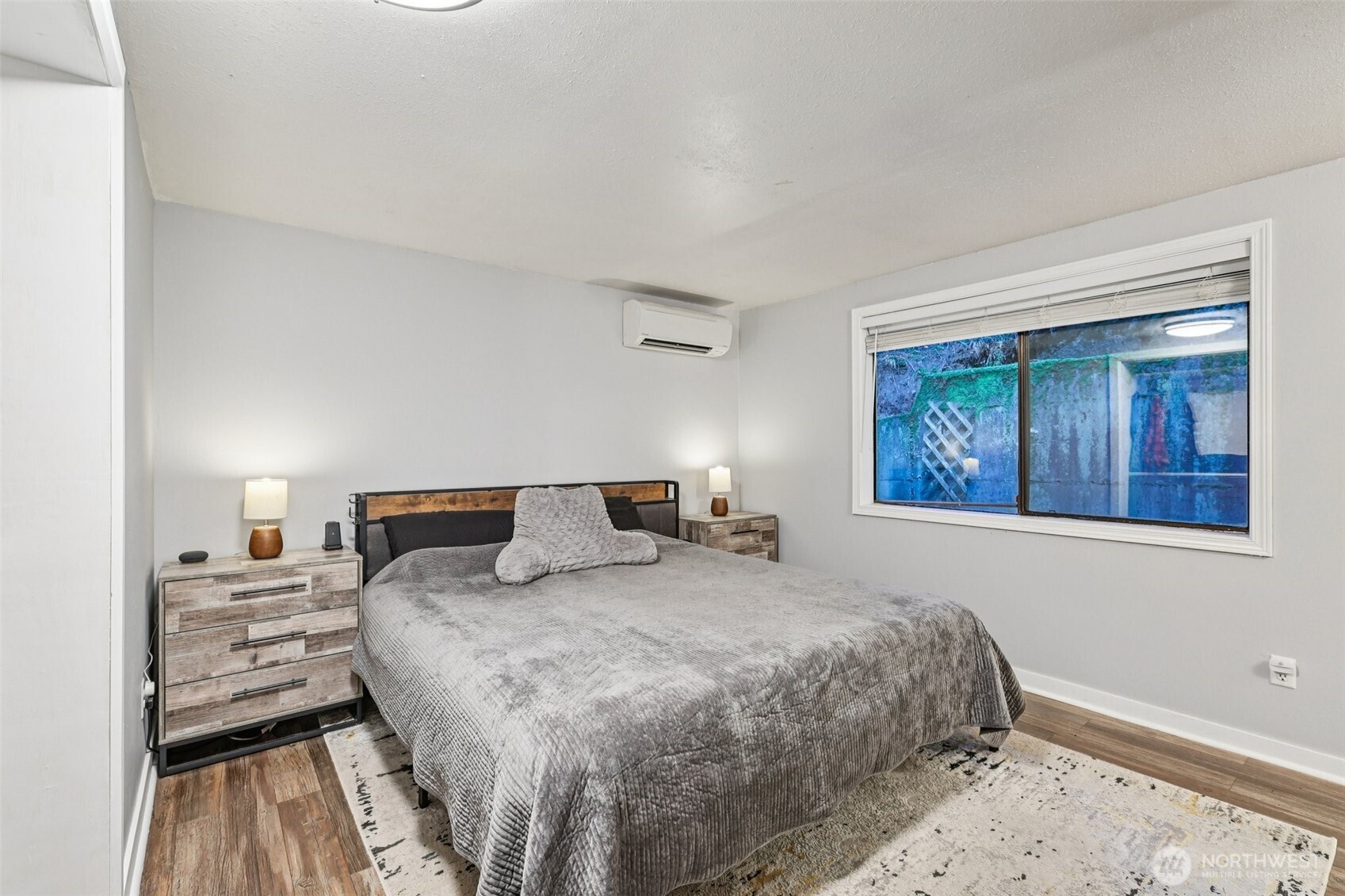 29 Maple Court Bellingham, WA 98229 - Photo 16 of 39 a bedroom with a bed and a window