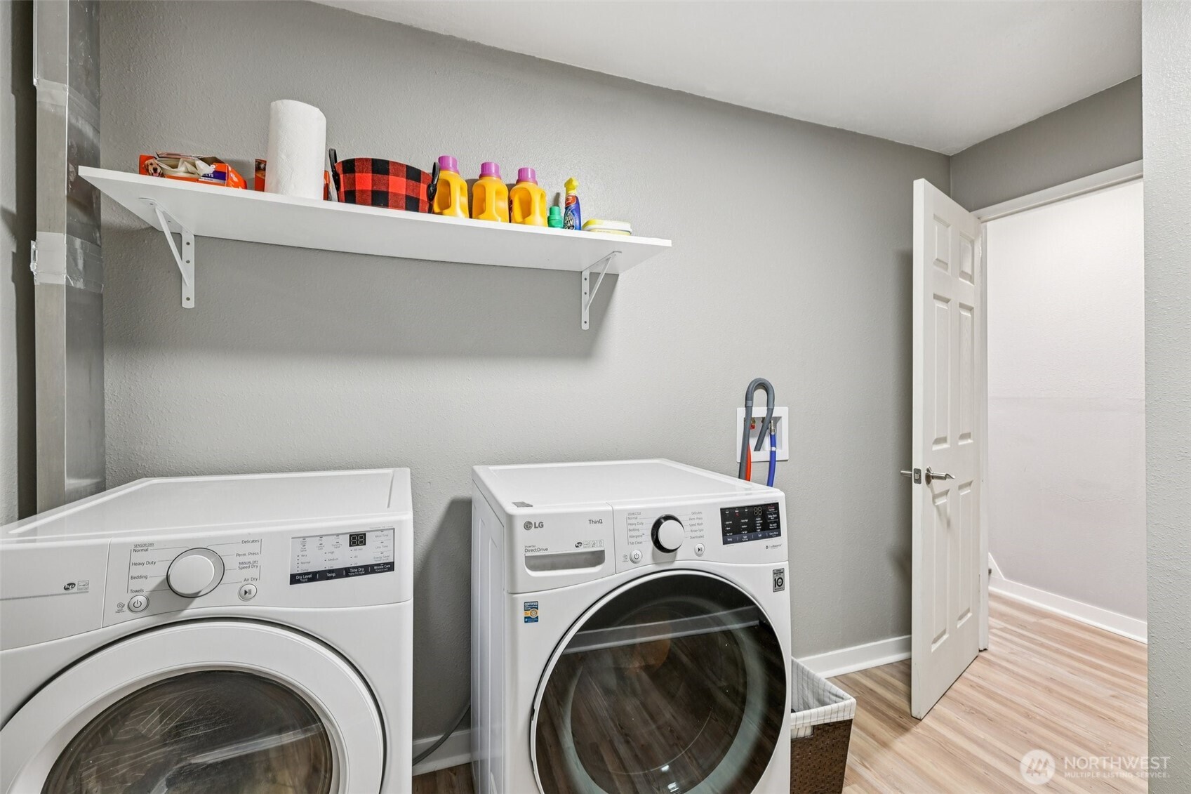 29 Maple Court Bellingham, WA 98229 - Photo 32 of 39 a utility room with dryer and washer