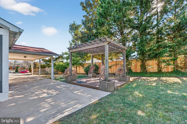 $725,000 | 6424 Cabell Court, Springfield, VA 22150