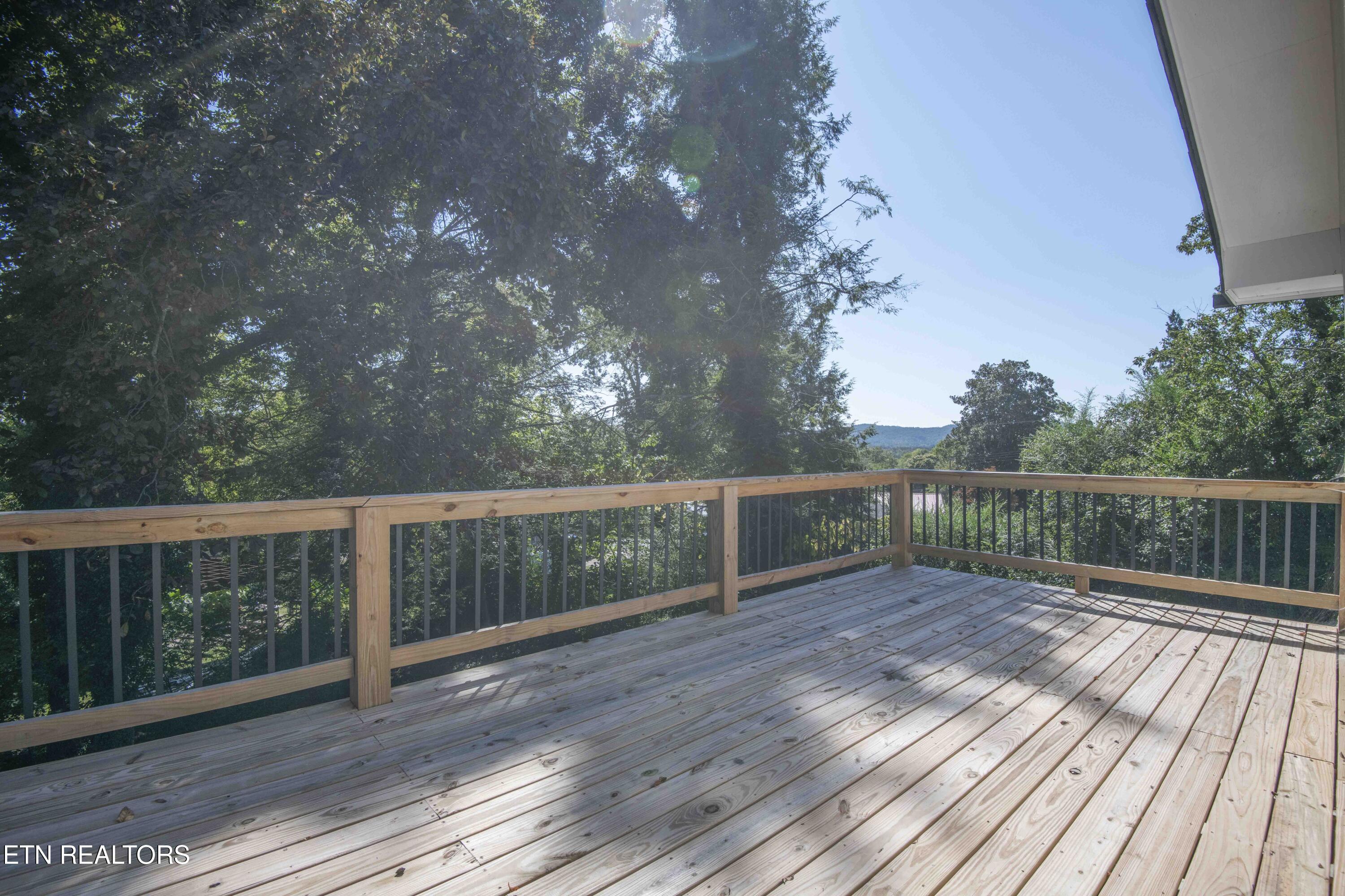 304 Firestone Road Oak Ridge, TN 37830 - Photo 11 of 50 deck
