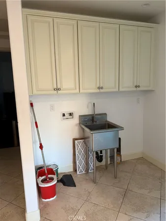 $999,999 | 10845 Vinedale Street, Sun Valley, CA 91352