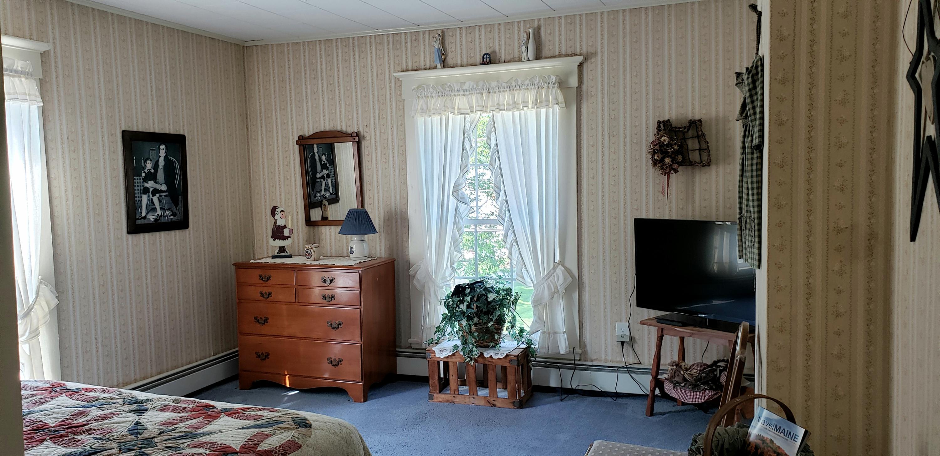 435 Paris Hill Road South Paris, ME 04281 - Photo 22 of 32 bedroom 1