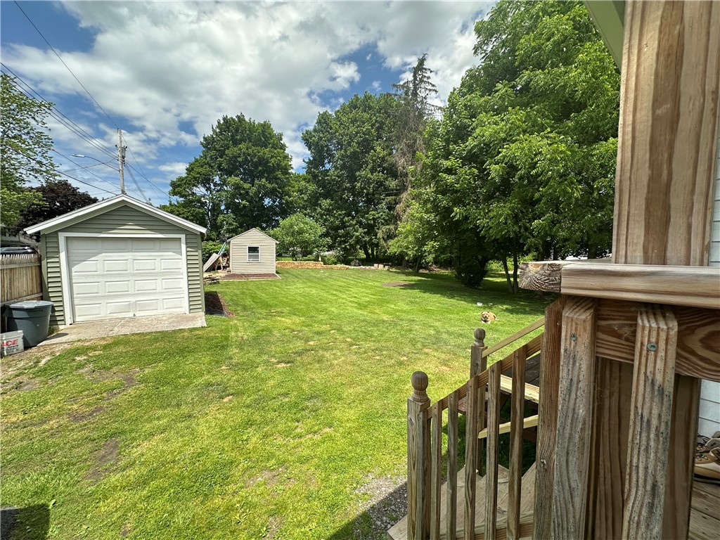 349 Clark Street Auburn, NY 13021 - Photo 4 of 25