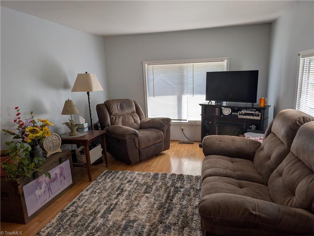 661 Eden Road Stoneville, NC 27048 - Photo 5 of 28 Gallery Image 5