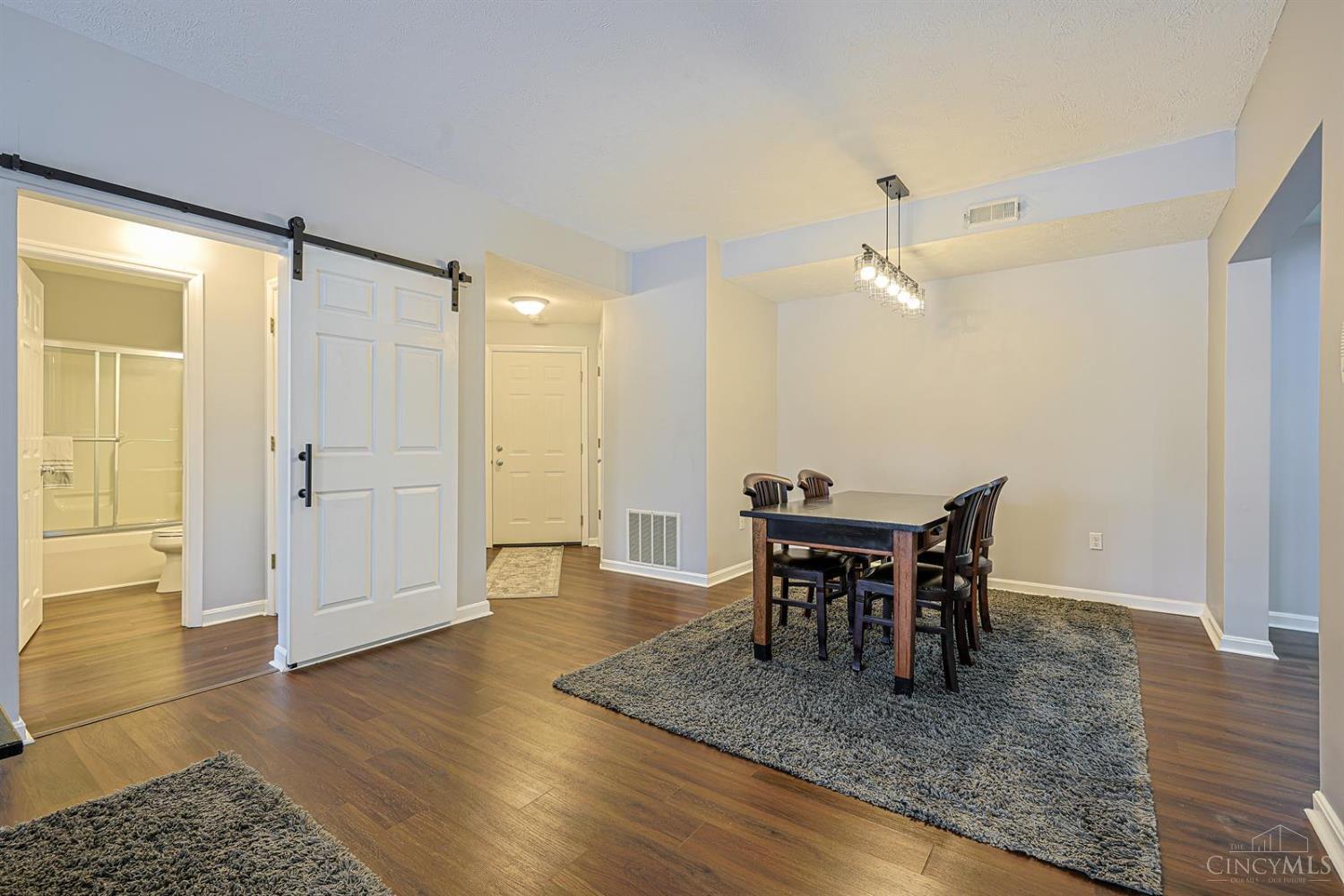 835 Neeb Road, Unit 6 Cincinnati, OH 45233 - Photo 11 of 35 Gallery Image 11