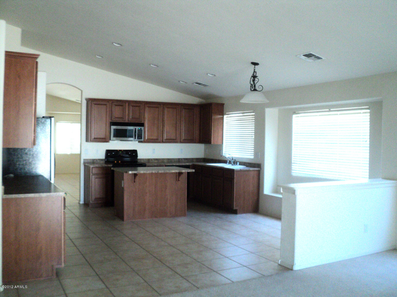 2136 West Maldonado Road Phoenix, AZ 85041 - Photo 9 of 15 kitchen2