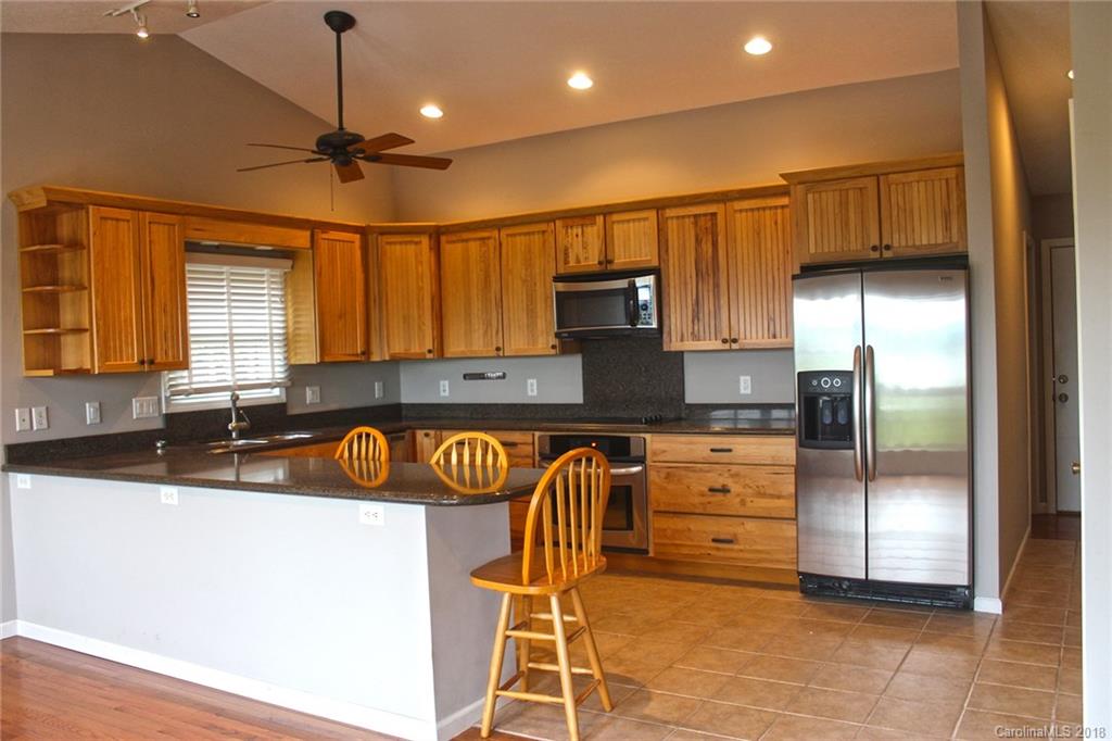 317 Ben Nevis Road Brevard, NC 28712 - Photo 11 of 26 Gallery Image 11