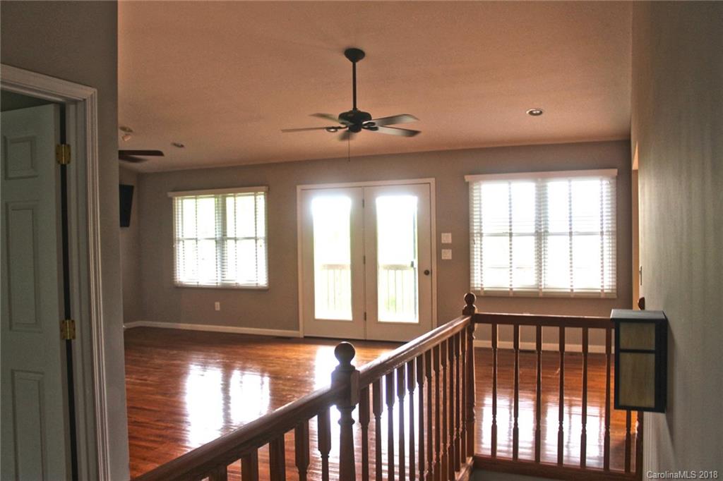 317 Ben Nevis Road Brevard, NC 28712 - Photo 6 of 26 Gallery Image 6