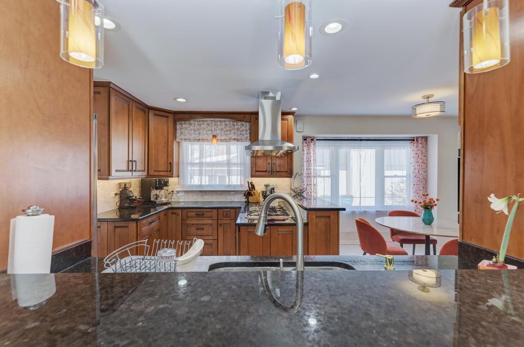 1030 West Kendall Terrace Addison, IL 60101 - Photo 19 of 56