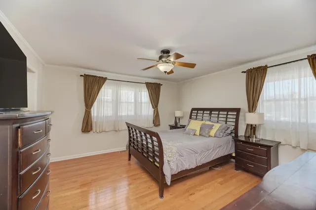 $579,000 | 1030 West Kendall Terrace, Addison, IL 60101