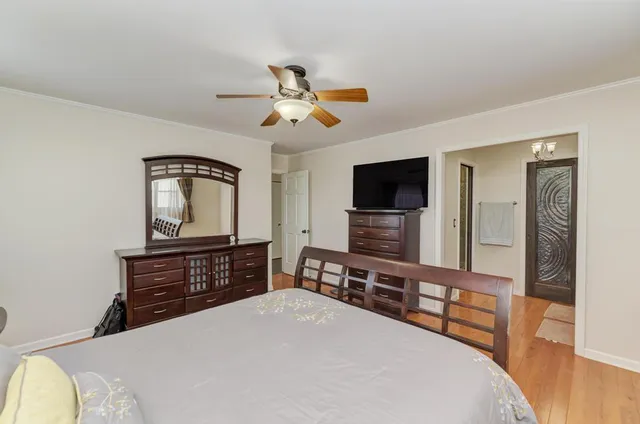 $579,000 | 1030 West Kendall Terrace, Addison, IL 60101