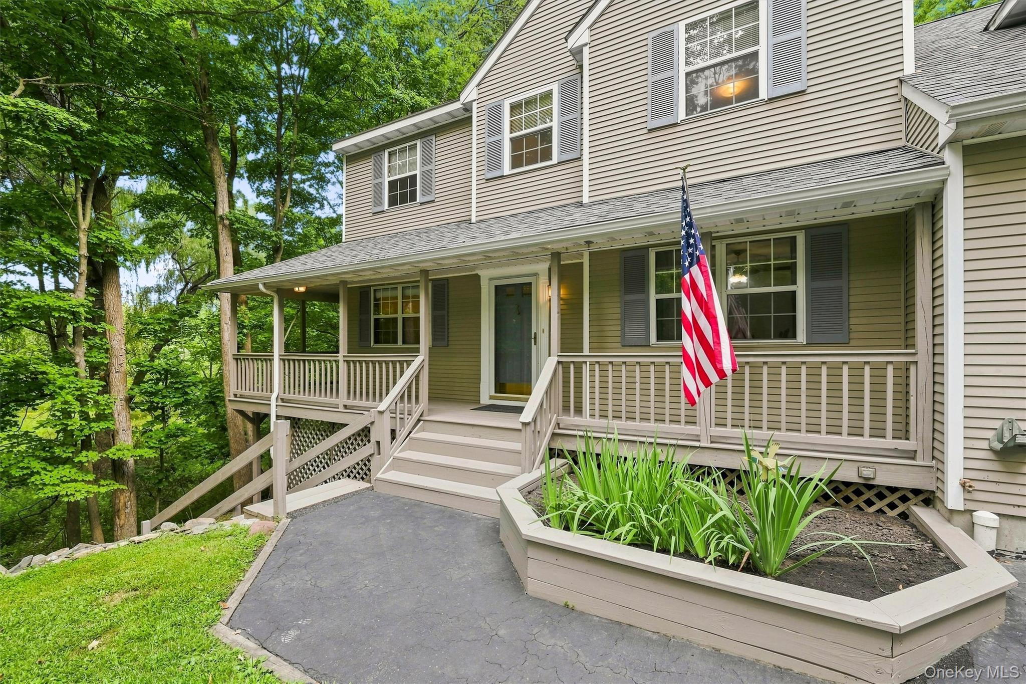 106 Freezer Road Middletown, NY 10941 - Photo 3 of 50 Gallery Image 3