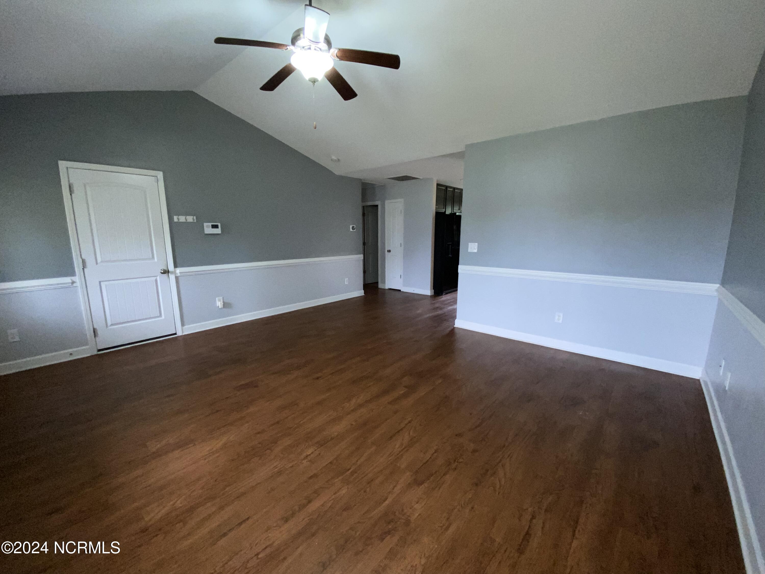 305 Crawford Street Holly Ridge, NC 28445 - Photo 3 of 15 2024-09-02 12.02.17