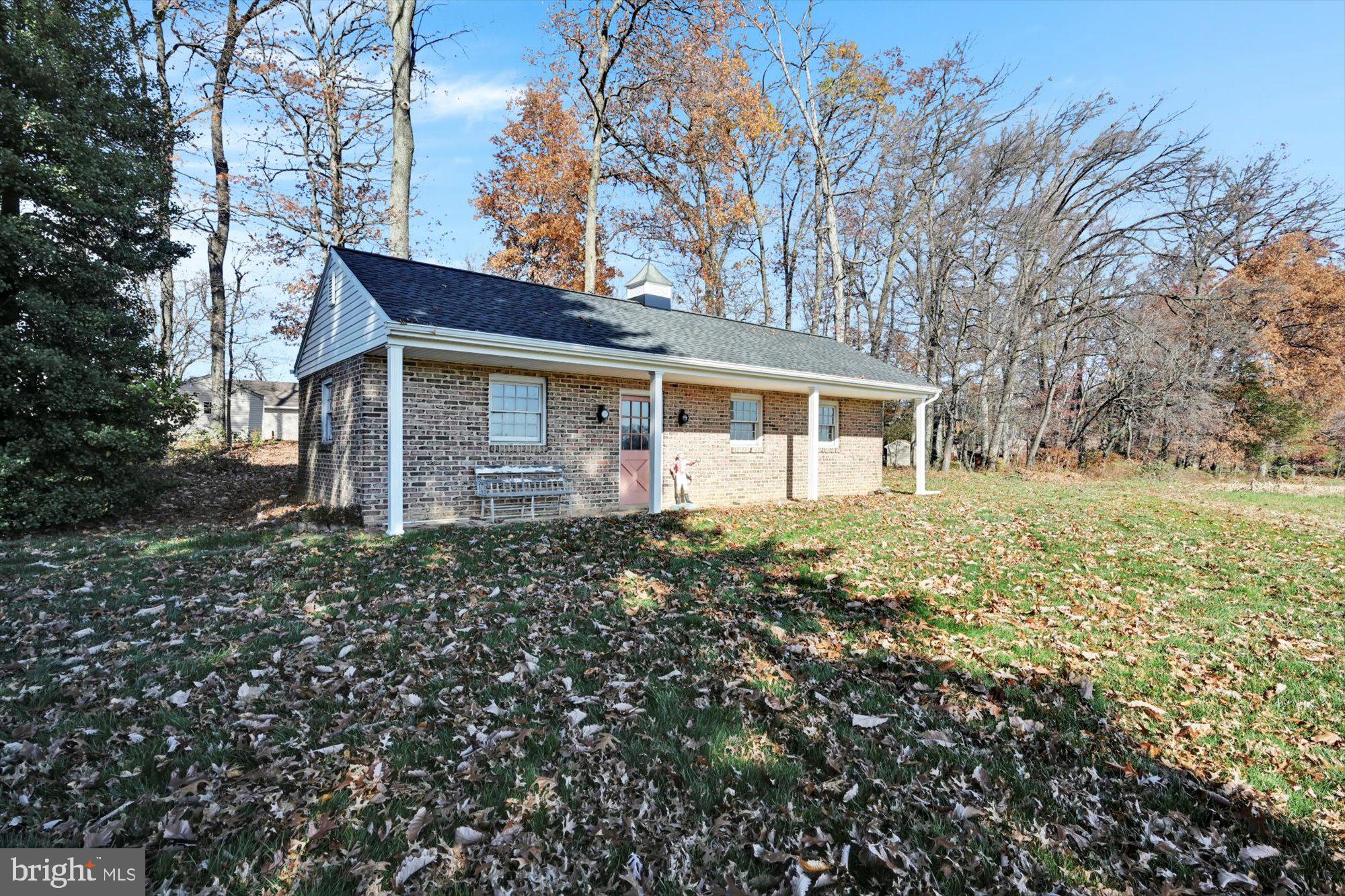 899 Locust Grove Road York, PA 17402 - Photo 30 of 37 Gallery Image 30