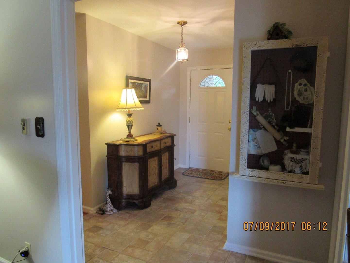 10115 Clifton Road Frankfort, KY 40601 - Photo 2 of 24 Photo 2