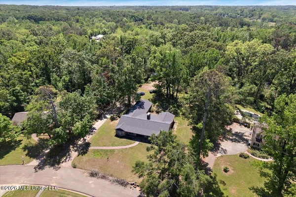 $249,900 | 922 Belle Air Circle, Yazoo City, MS 39194