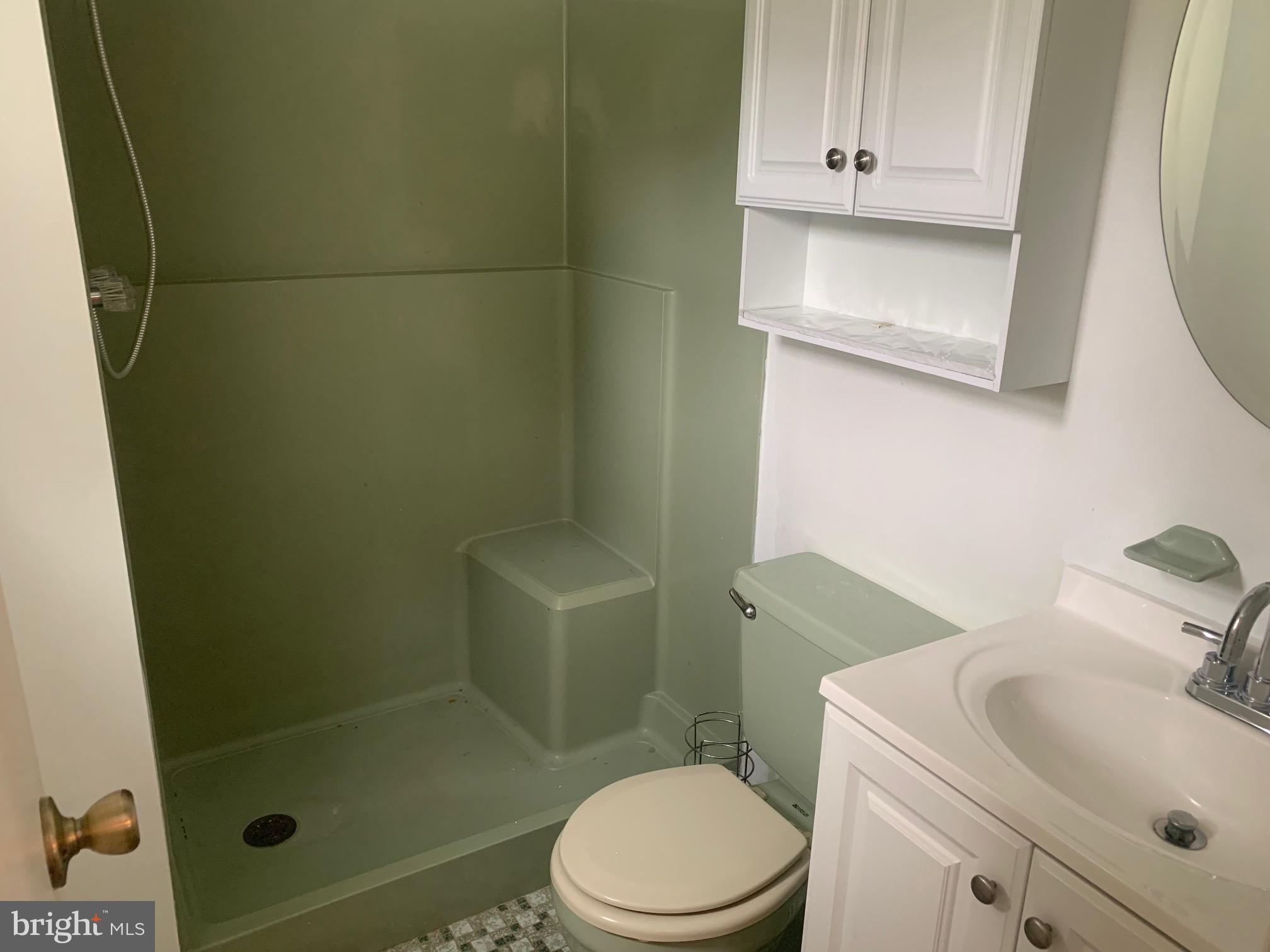 4542 Mountain Road Pasadena, MD 21122 - Photo 17 of 26 Gallery Image 17