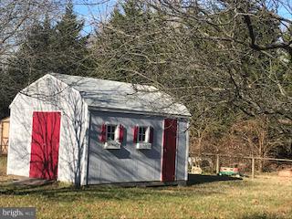 4542 Mountain Road Pasadena, MD 21122 - Photo 4 of 26 Gallery Image 4