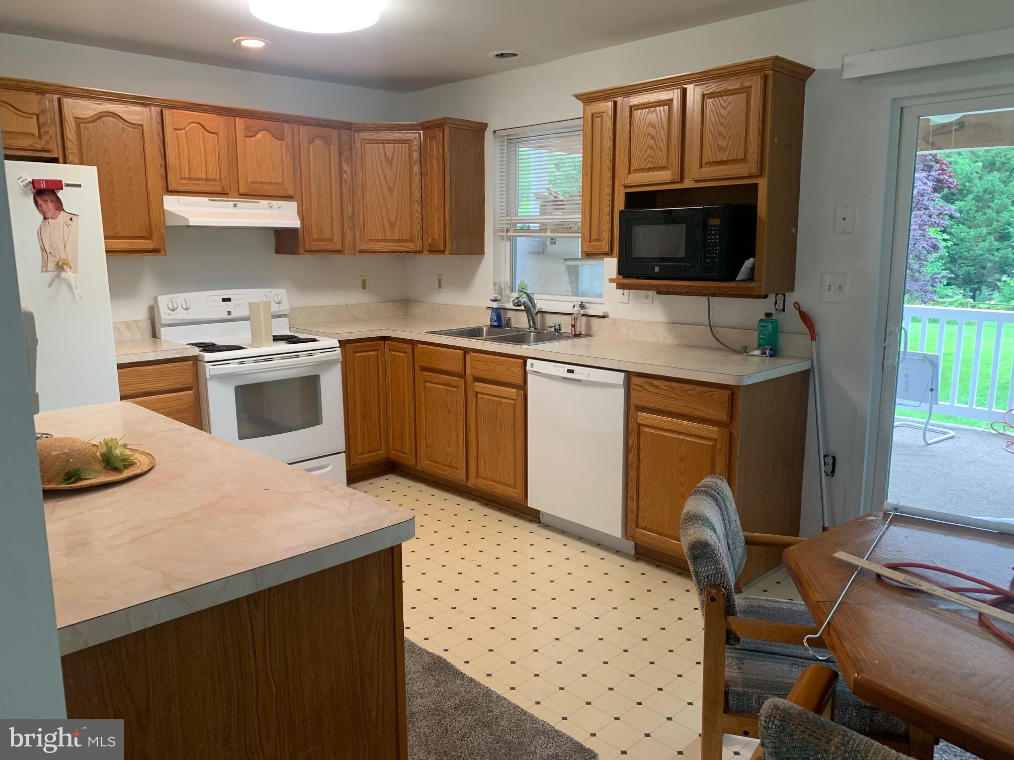 4542 Mountain Road Pasadena, MD 21122 - Photo 8 of 26 Gallery Image 8