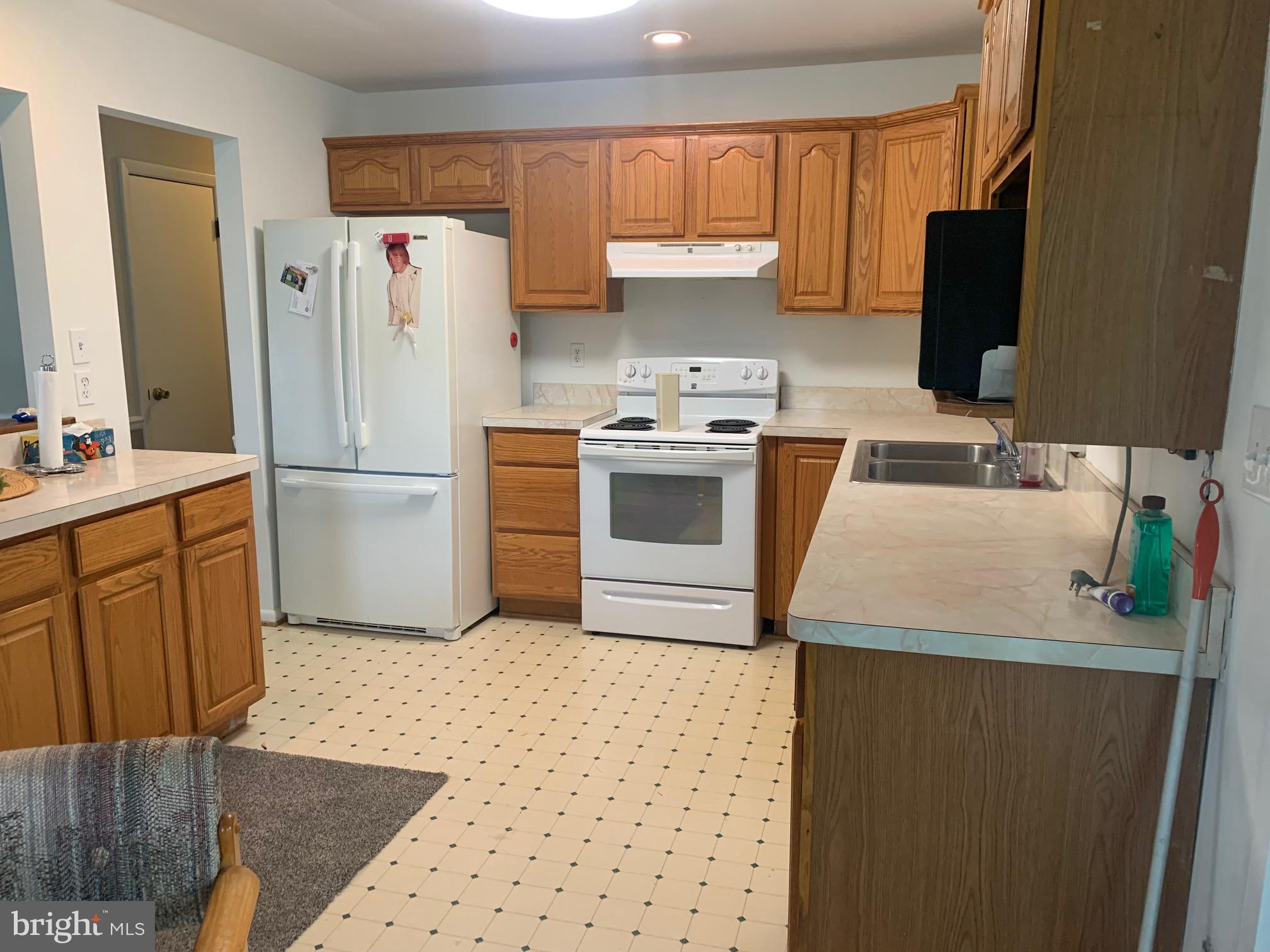 4542 Mountain Road Pasadena, MD 21122 - Photo 10 of 26 Gallery Image 10