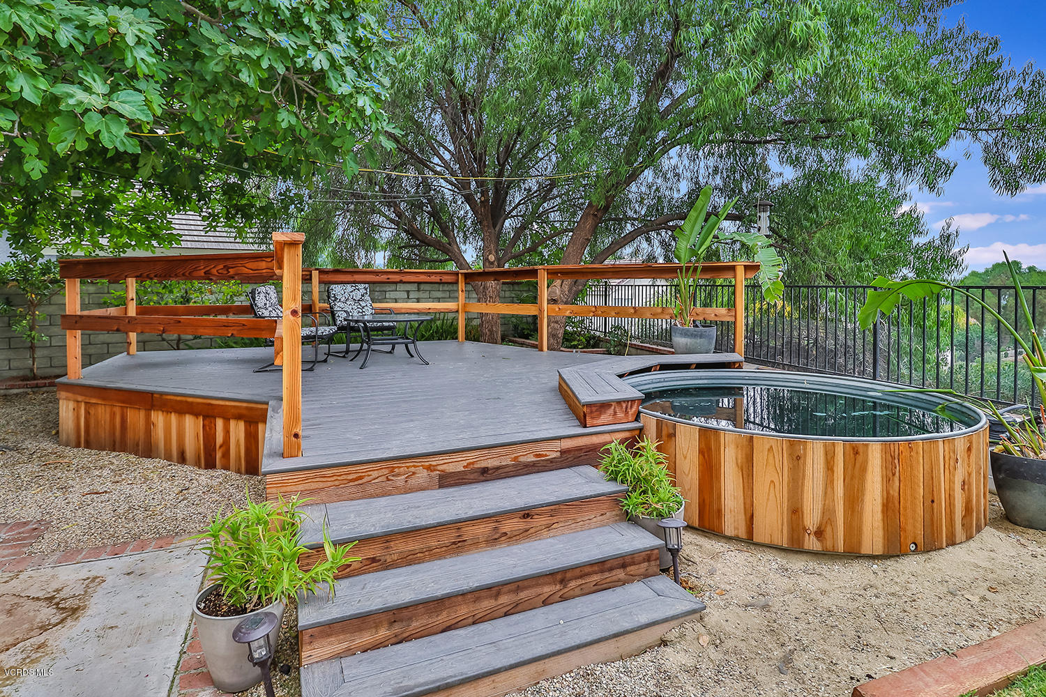 29009 Gumtree Place Saugus, CA 91390 - Photo 47 of 66 nBackyard3