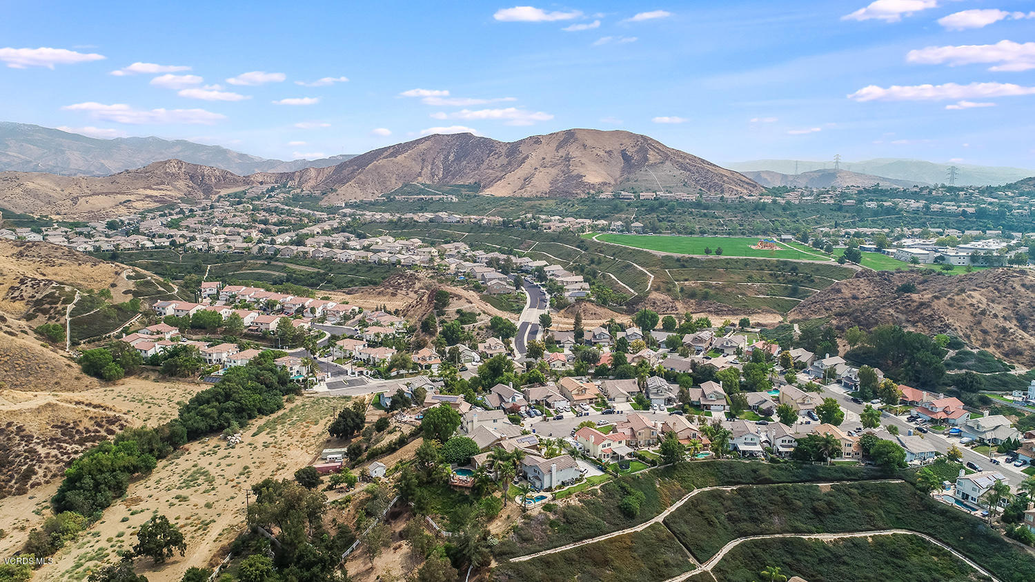 29009 Gumtree Place Saugus, CA 91390 - Photo 66 of 66 a view of a town with mountains in the background
