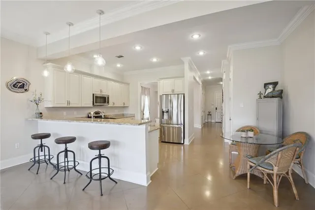 $375,000 | 719 North Turnbull Drive, Metairie, LA 70001