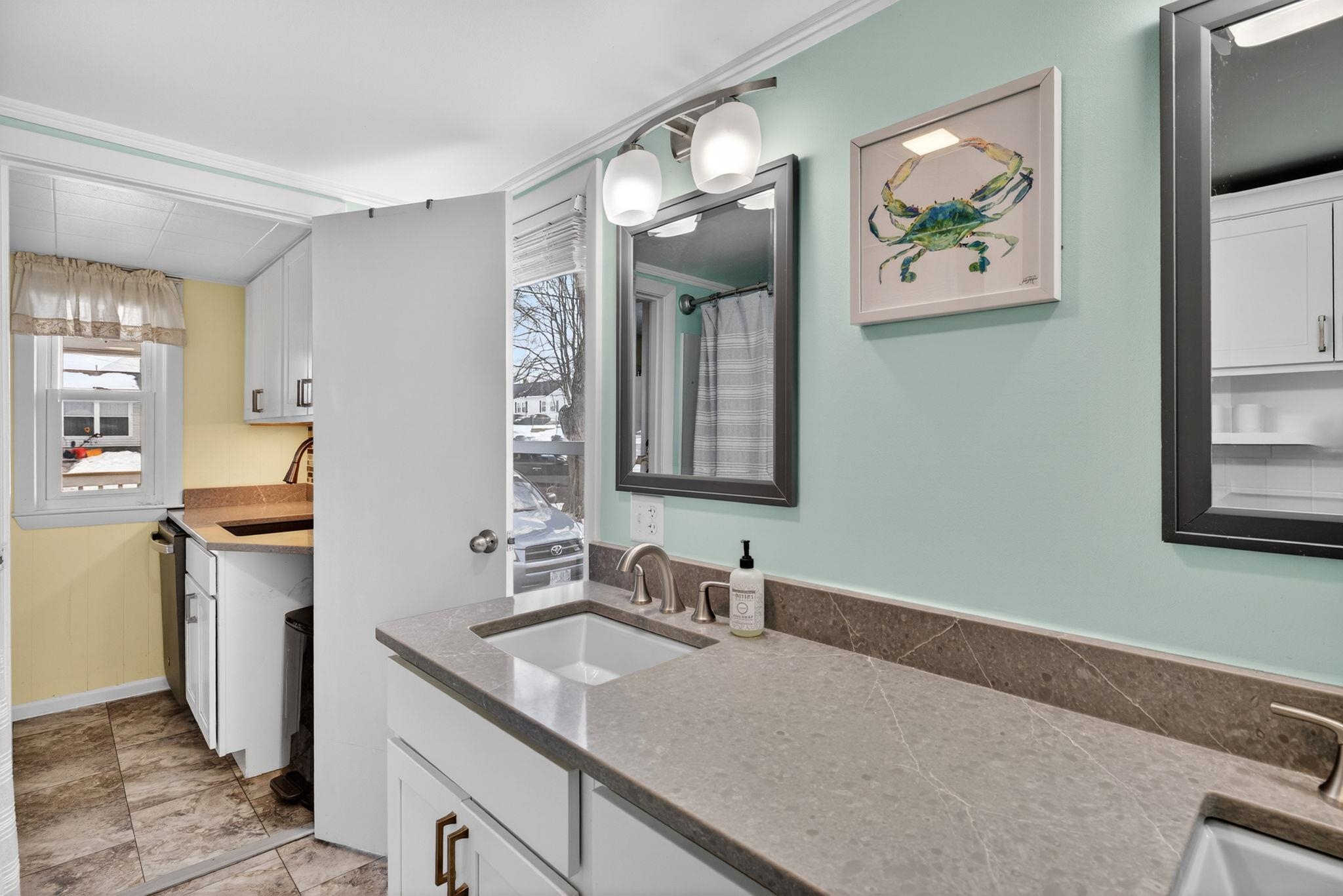 55 South Hall Street Manchester, NH 03103 - Photo 20 of 48