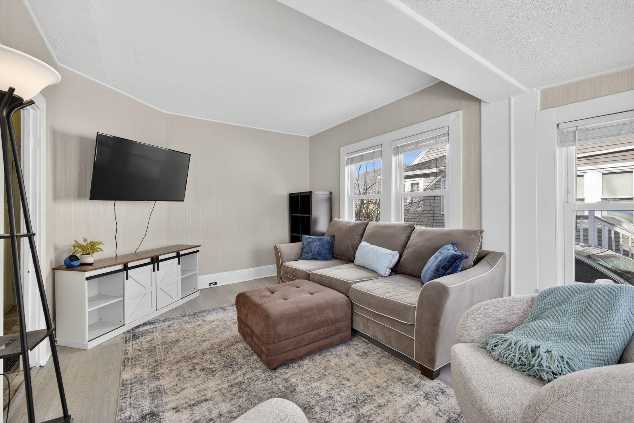 55 South Hall Street Manchester, NH 03103 - Photo 30 of 48